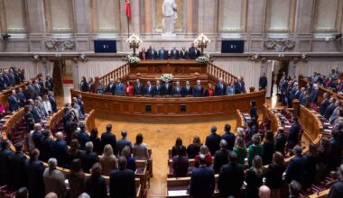 Comemorações dos 50 anos do 25 de Novembro reavivam fraturas históricas entre esquerda e direita