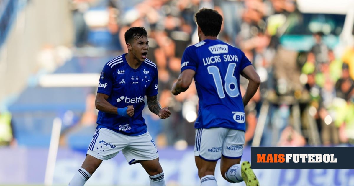 Incrível: avançado de Leonardo Jardim paga por cada assistência e ex-Sporting sorri