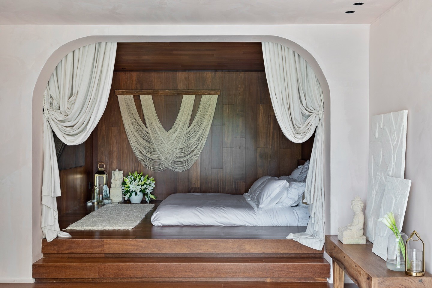 Interior da mansão de Anitta no Rio — Foto: Denilson Machado/Reprodução/Instagram