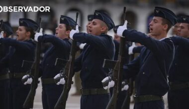 Fotogaleria. A parada militar do 25 de Novembro – Observador