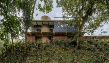 Pavilhão de Eventos Nola / Yemail Arquitectura