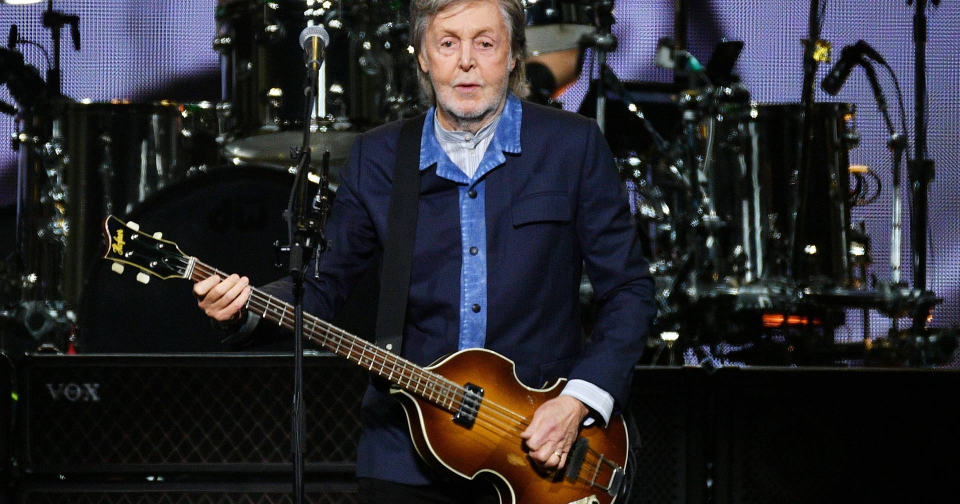 Caro Paul McCartney, só não se emocionará quem tiver um bloco de gelo no lugar do coração: vimos uma lenda ao vivo no Canadá