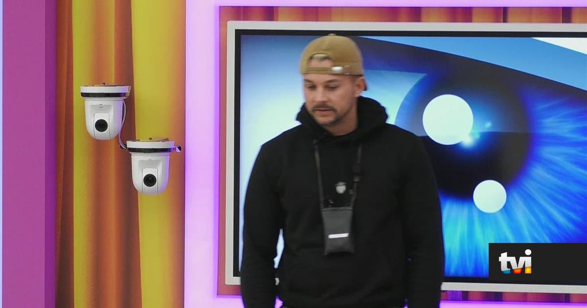 Última hora: Dylan reúne colegas na sala e faz anúncio inédito - Secret Story