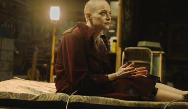 'Bugonia', com Emma Stone, estreia nos cinemas - 27/11/2025 - Cinema