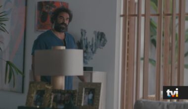 Terra Forte- António confronta Flor e Sammy: «Estavam a ter uma discussão amorosa?» - Novelas