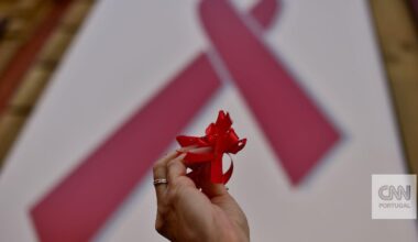Foram registados 997 novos casos de infeção por VIH em 2024