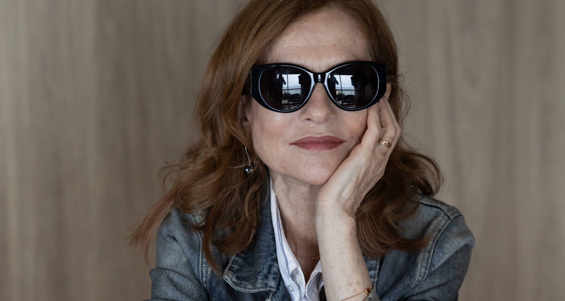 Isabelle Huppert vem ao Rio e nega ser uma atriz cerebral - 27/11/2025 - Ilustrada