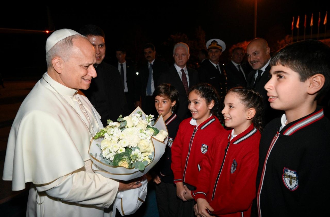 Leão XIV chega a Istambul