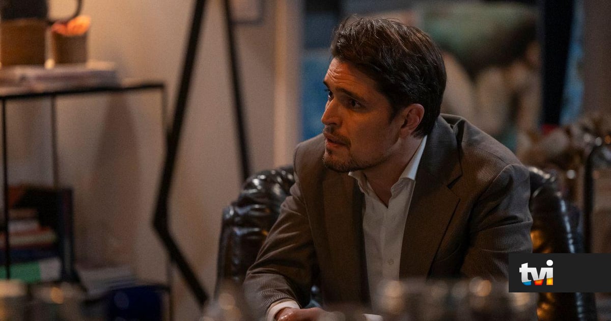 Vem aí em «A Protegida»: Jorge 'dá uma grande facada' a Virgílio - Novelas