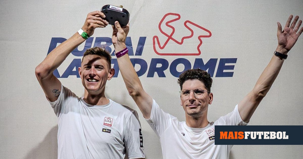 FOTOS: João Almeida bate Tadej Pogacar... nas quatro rodas