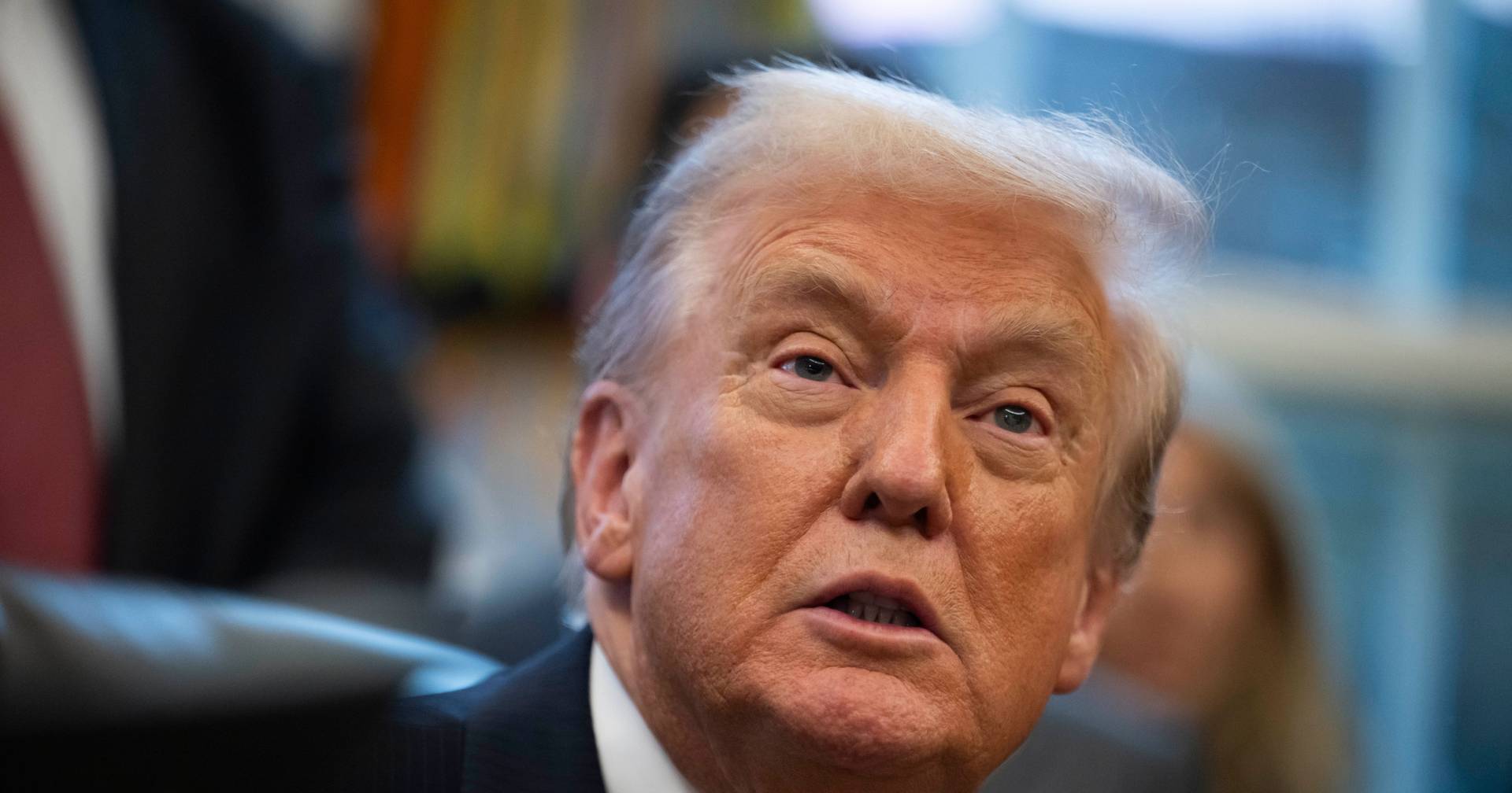 Trump anuncia intervenção terrestre na Venezuela e Maduro põe Força Aérea em alerta máximo