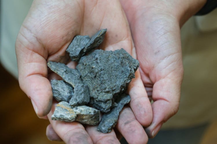 Cientistas transformam grafite de Canindé em material de alto desempenho