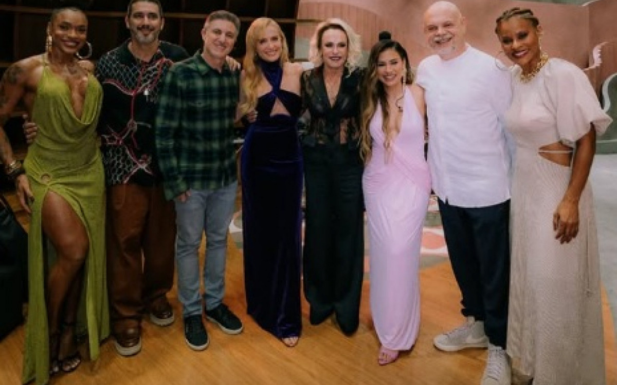 Simone Mendes conta que já foi presa nos Estados Unidos | Televisão