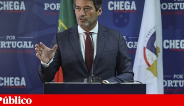 Ventura diz que acção judicial para o obrigar a retirar cartazes é “jogada política” | Justiça