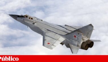 Serviços secretos russos denunciam plano ucraniano e britânico para sequestrar caça | Guerra na Ucrânia