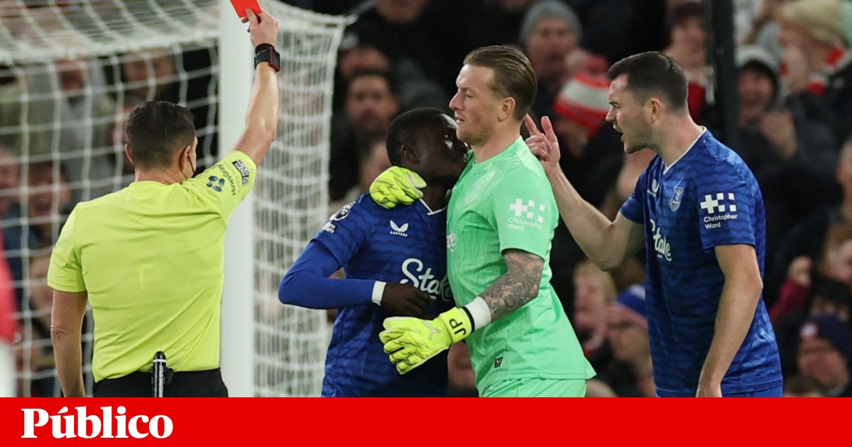 Everton leva Manchester United de Rúben Amorim ao “tapete” | Futebol internacional