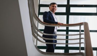 Investigador do Bangladesh acredita que cartaz de Ventura não representa os portugueses