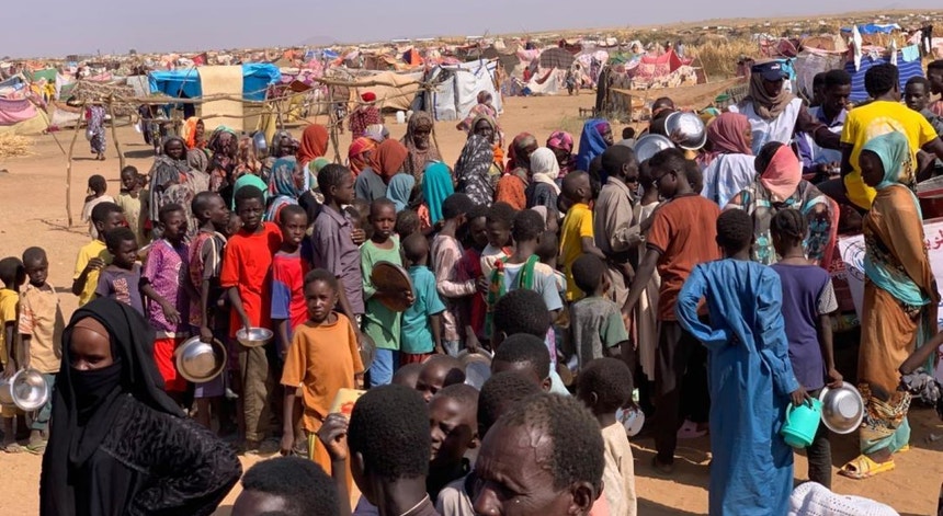 Sudão. Campo de Tawila à beira do colapso sob pressão de 100.000 novos refugiados