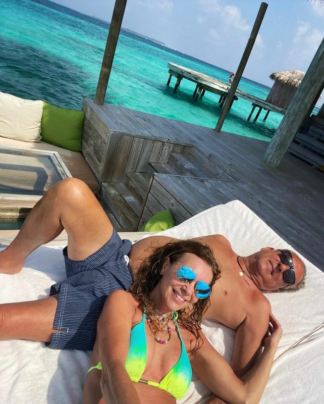 Mulher de Galvão Bueno impressiona com corpaço ao posar de biquíni - Divulgacão/Observatório dos Famosos/ND