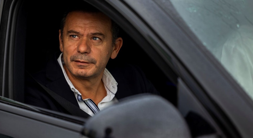 Greve geral. Luís Montenegro questiona sentido de oportunidade do protesto