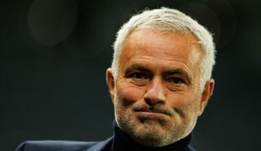 Chegou à Luz o «verdadeiro» Mourinho