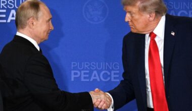 Donald Trump propõe-se entregar a Putin o Donbass e a Crimeia