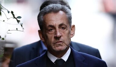Sarkozy definitivamente condenado a um ano de prisão e seis meses de pena suspensa