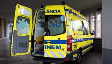 Bebé nasce em ambulância após grávida ter estado no Hospital de Portimão