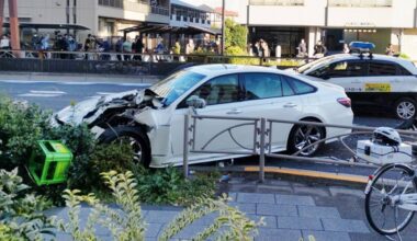 Tóquio. Carro atropela grupo de pessoas e faz um morto