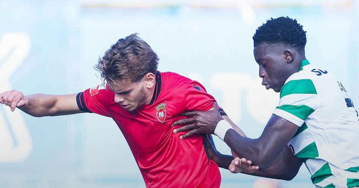 Sporting B com liderança em risco