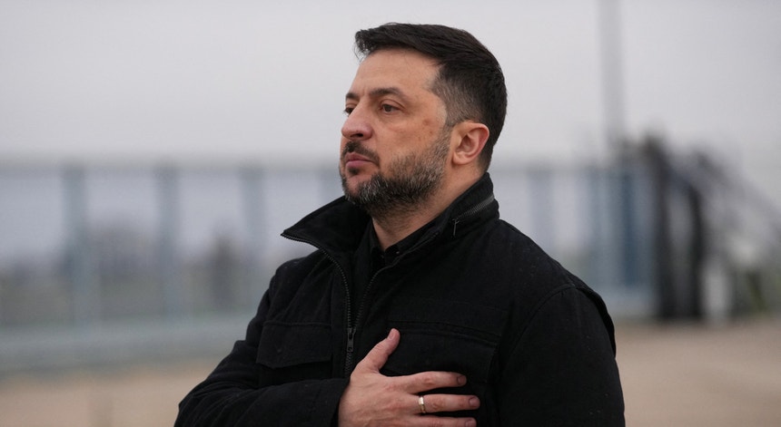 Zelensky preparado para negociar plano de paz com Trump