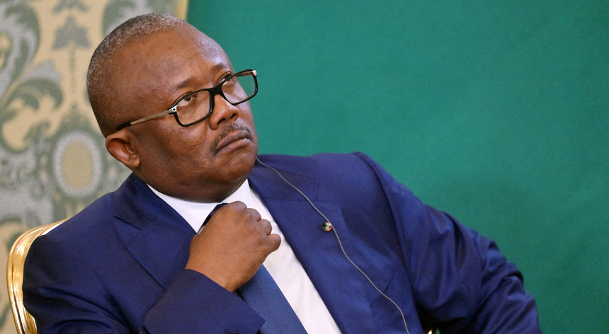 Presidente deposto da Guiné-Bissau chegou "são e salvo" ao Senegal