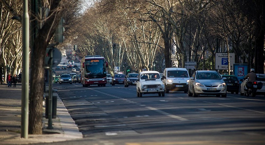 Governo vai afinal manter o valor do IUC