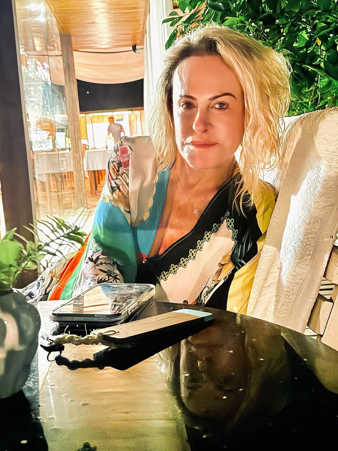 Ana Maria curte fim de semana na praia — Foto: Reprodução/Instagram @anamariabragaoficial