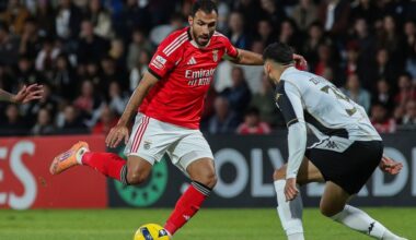 Benfica arranca vitória na Madeira