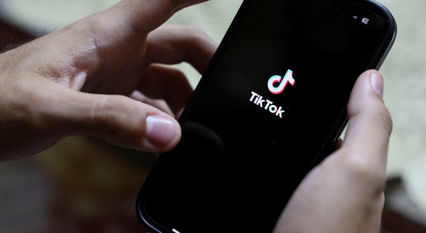 TikTok vai identificar uso de IA e melhorar o bem-estar digital