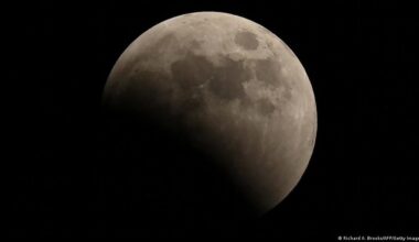 Agência Espacial Europeia antecipa ida do 1° alemão à Lua – DW – 28/11/2025