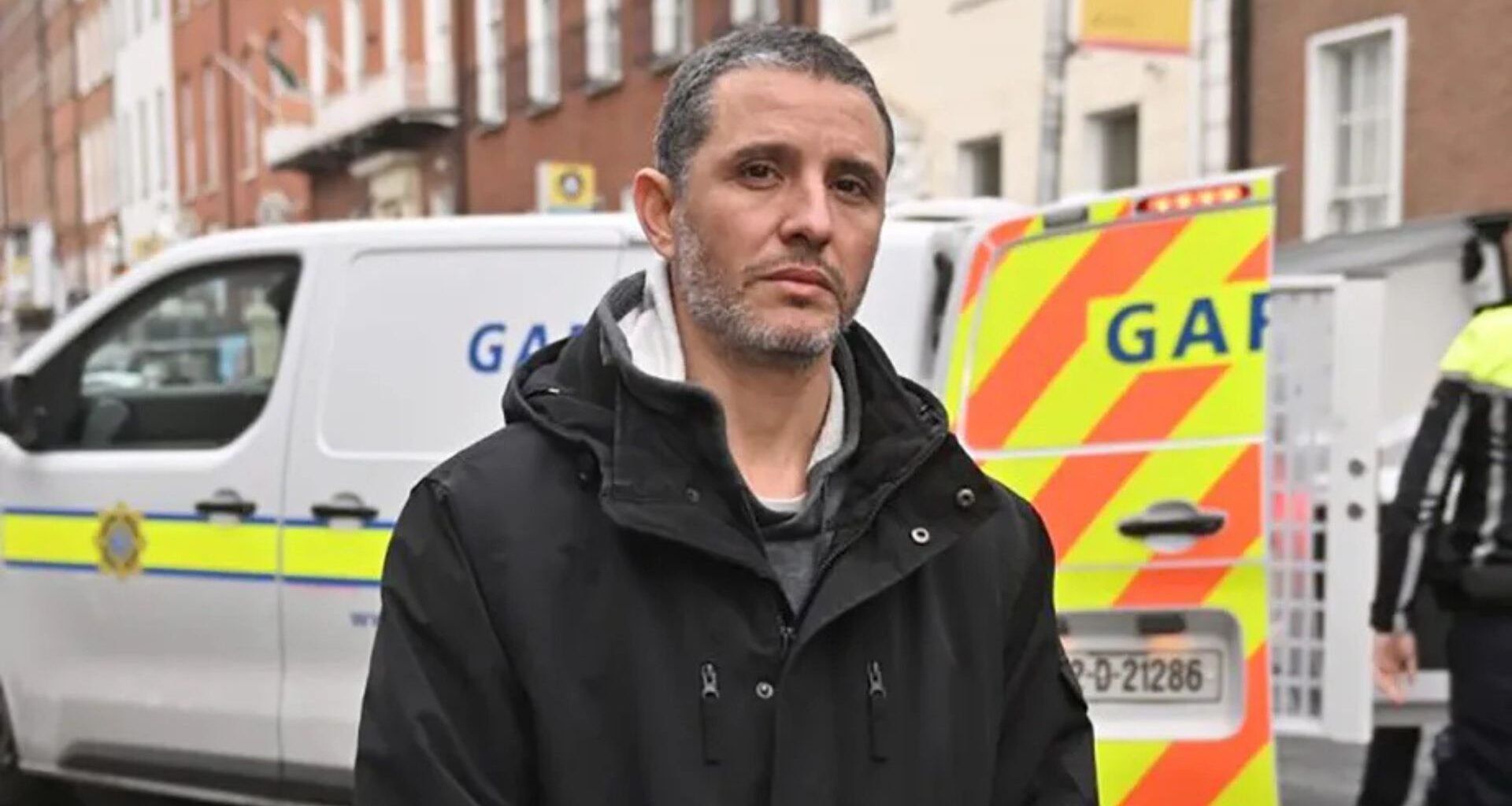 Brasileiro que salvou crianças ganhará filme e documentário