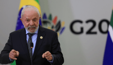 Lula da Silva diz que Brasil "deu uma lição de democracia ao mundo" com prisão de Bolsonaro