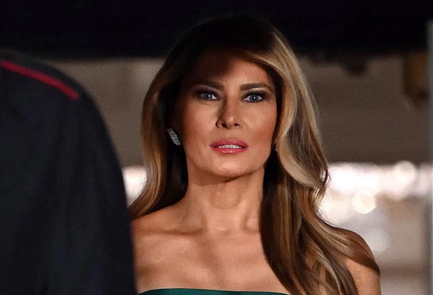 Primeiro Letizia, agora Melania Trump... Será que esta cor vai conquistar o outono?