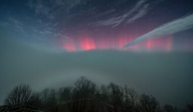 Poderosa "tempestade canibal" atinge a Terra e pode afetar comunicações