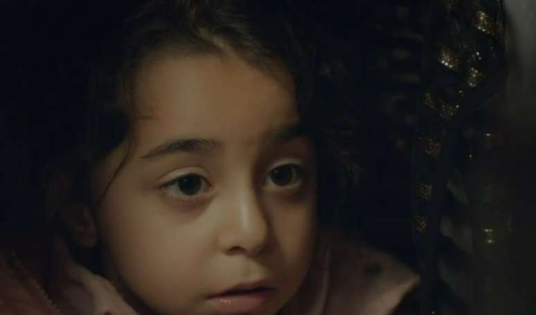 Melek/Turna desaparece após uma tragédia na novela 'Mãe', resumo dos capítulos de 24 a 28 de novembro de 2025.