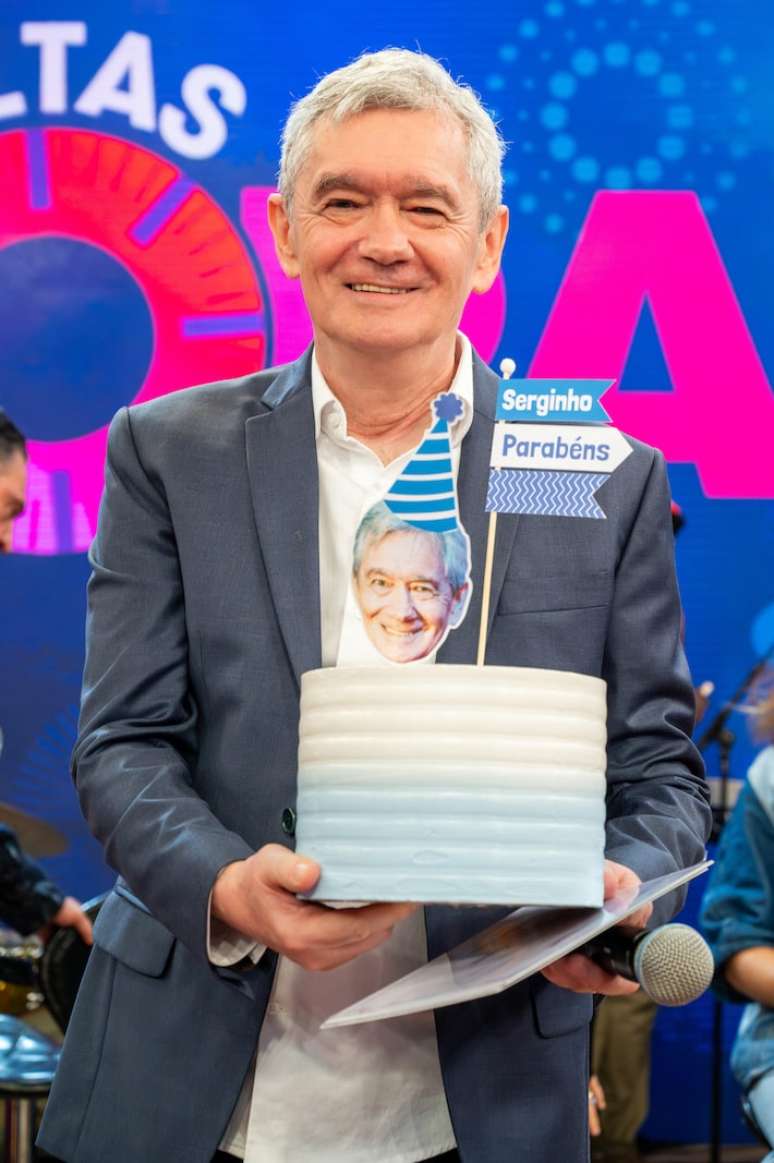 Serginho Groisman em foto do 'Altas Horas' especial de seu aniversário, em junho de 2025; apresentador homenageia cidades brasileiras em nova fase do programa a partir de 29 de novembro