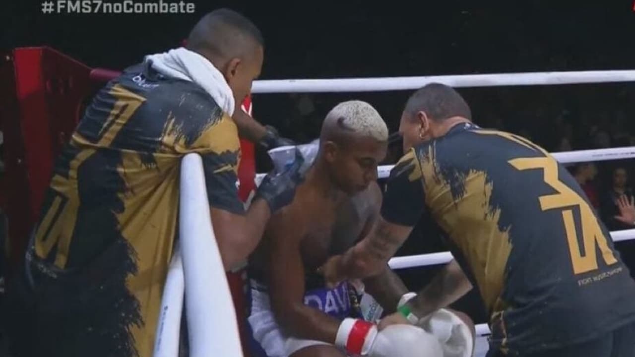 Flaco Lopez lamenta chance na Partida entre Palmeiras x LDU, pela semifinal da Copa Libertadores 2025, realizada no Allianz Parque, em Sao Paulo, nesta quinta (30).