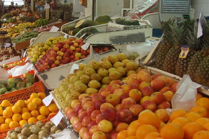 Importância da abóbora, uvas, cogumelos, nozes, legumes e chocolate na alimentação no outono