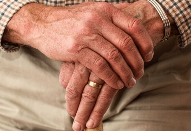 Pesquisadores brasileiros desenvolvem composto químico com potencial contra Alzheimer