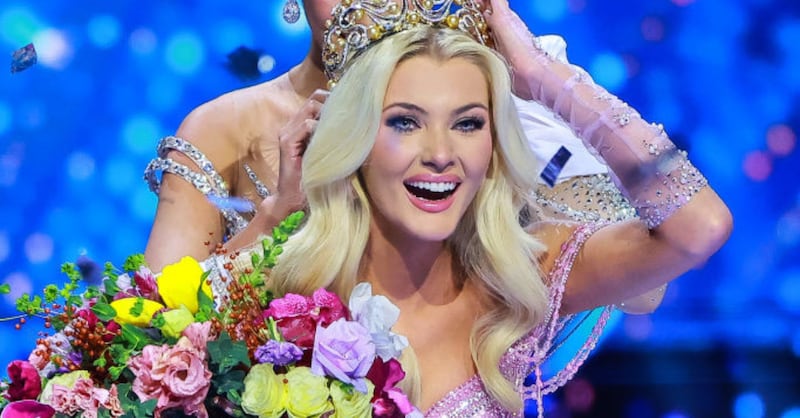 Victoria Kjaer reveló por qué se mantendrá soltera durante su reinado como Miss Universo 2024.