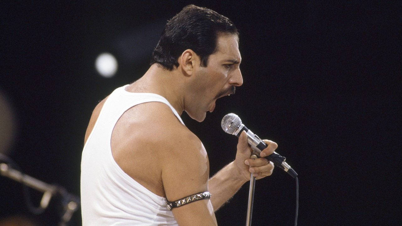 Cometa Mercury: Há 34 anos, o mundo se despedia de Freddie Mercury