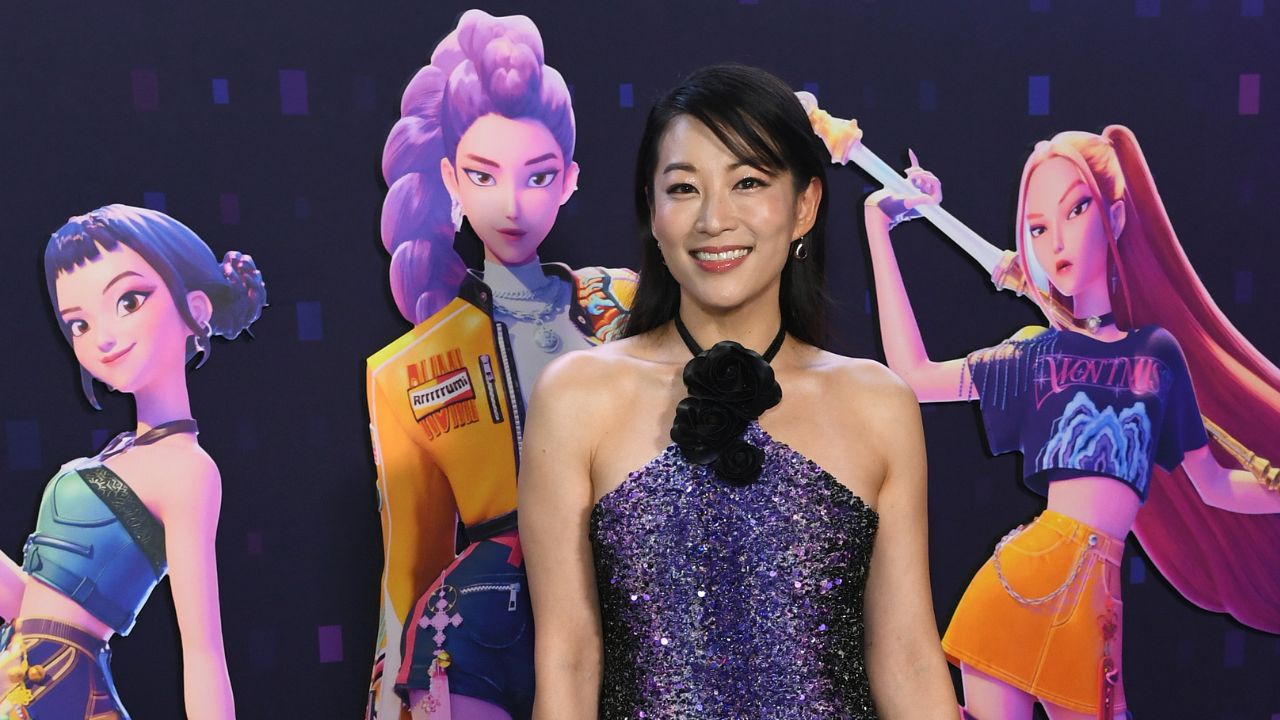 Com dubladora de Rumi, de “Guerreiras do K-pop”, MAMA Awards revela lista de apresentadores