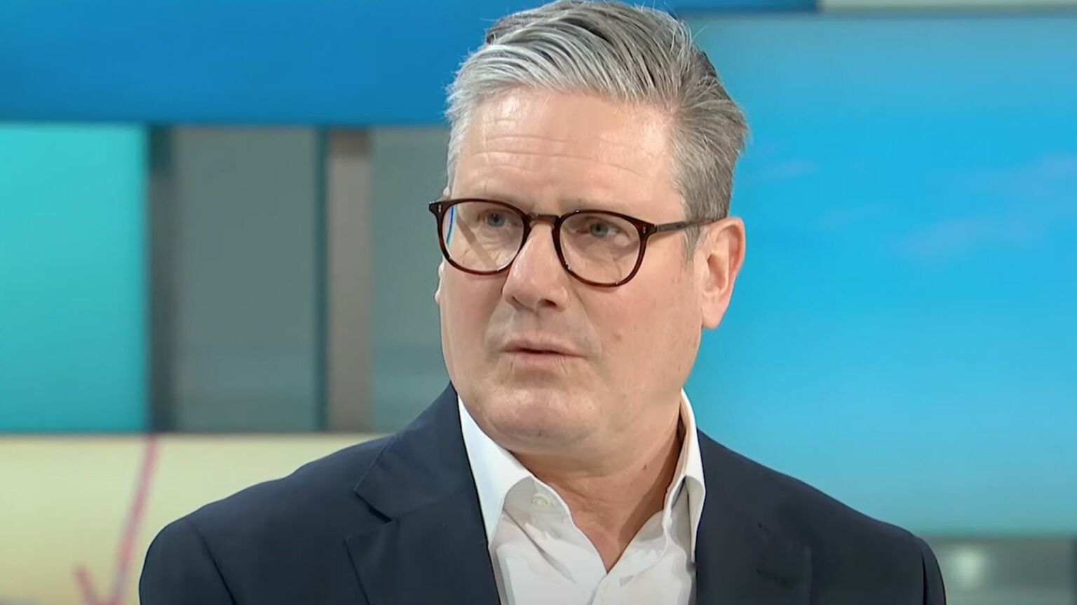 Reino Unido oferece apenas 1% dos 6,7 mil milhões de euros exigidos por Bruxelas para aderir ao fundo de Defesa da UE